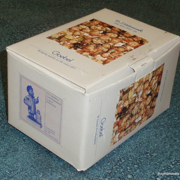 "The Little Pharmacist" #322 Goebel Hummel Figurine TMK6 With Box CHRISTMAS GIFT - Picture 2 of 10